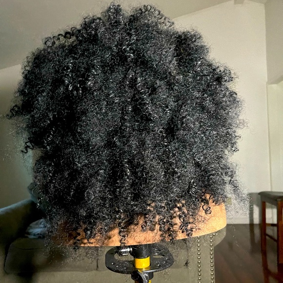 ⭐️⭐️⭐️SOLD⭐️⭐️⭐️Human hair blend headband wig!!! NWOT!! - Picture 6 of 7